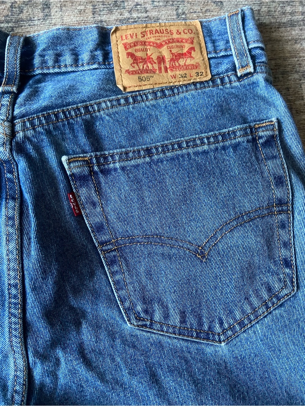 Levi’s shorts